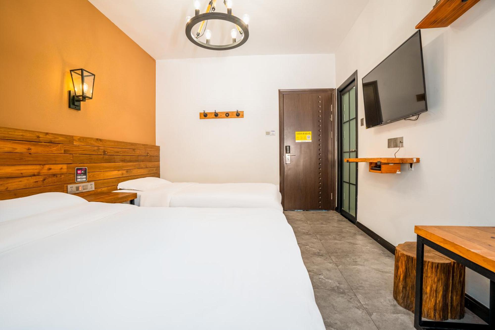 ז'אנגג'יאג'י Tianmenshan Loft Art Inn מראה חיצוני תמונה